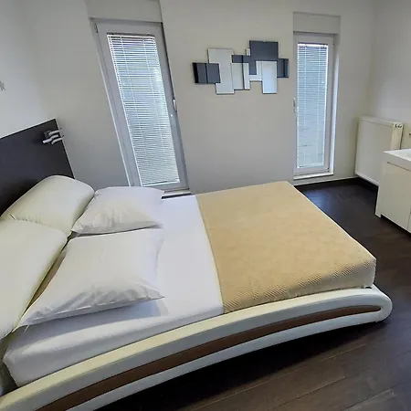 Sunny Spell With Free Parking And Garden 3* Zadar