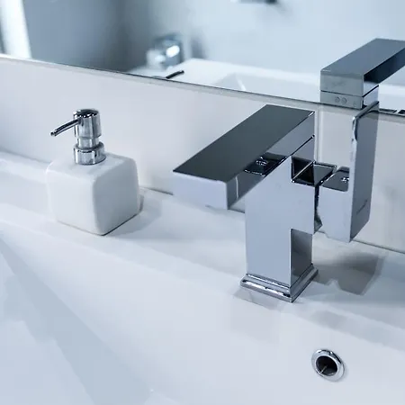 Sunny Spell With Free Parking And Garden Zadar