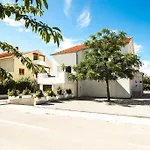 Gasthof Sunny Spell With Free Parking And Garden