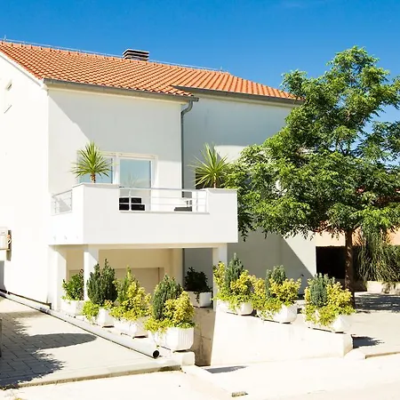 Guest house Sunny Spell 3*